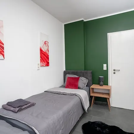 דירה Serviceroom24 - 1 In Wlan - Smart-tv - 24-7 Check-in Und Kueche