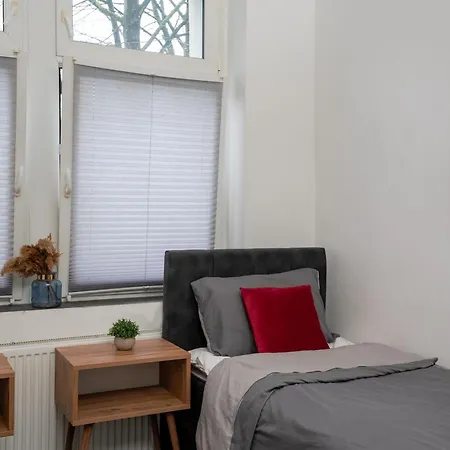 Serviceroom24 - 1 In Wlan - Smart-tv - 24-7 Check-in Und Kueche *