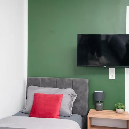 Serviceroom24 - 1 In Wlan - Smart-tv - 24-7 Check-in Und Kueche شقة Oer-Erkenschwick